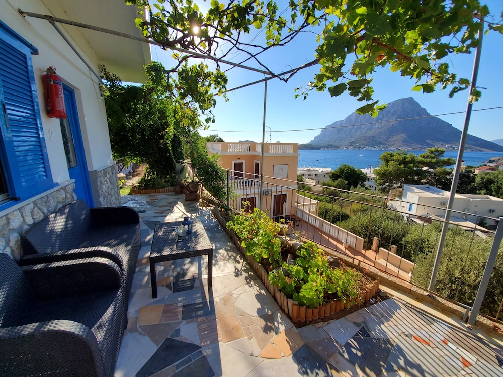 Panorama Studios & Apartments 59/66