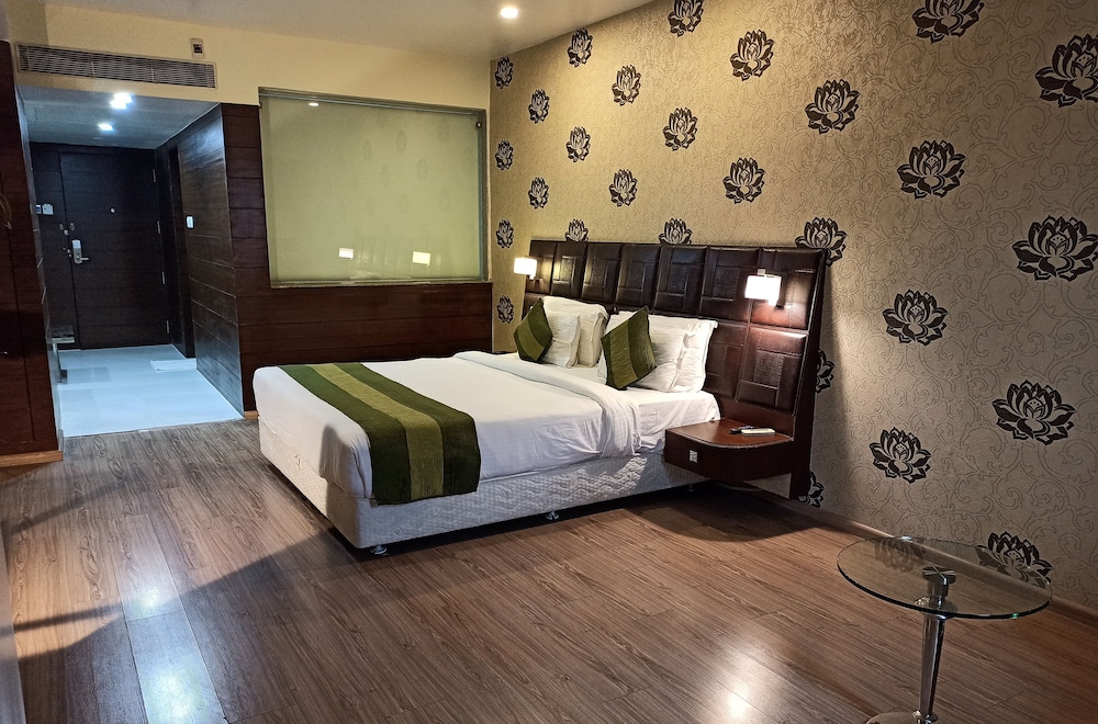 Hotel Patliputra Exotica 8/27