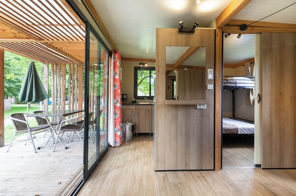 Camping de Lyon 8/50