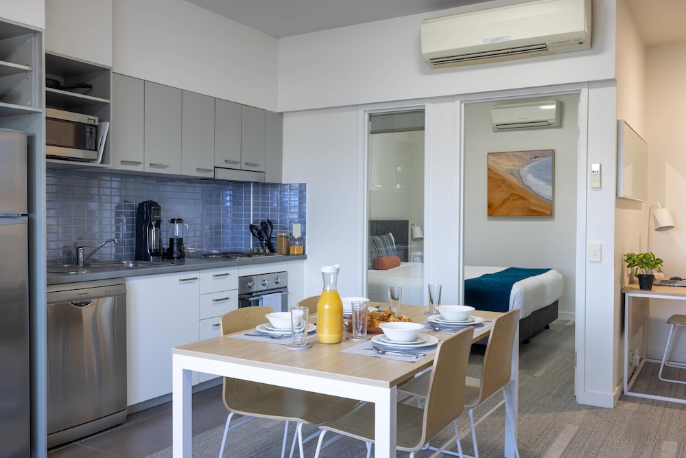 MainStay Suites Mackay 50/65