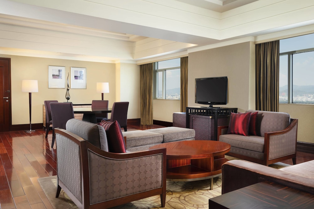 Sheraton Dongguan Hotel 18/35