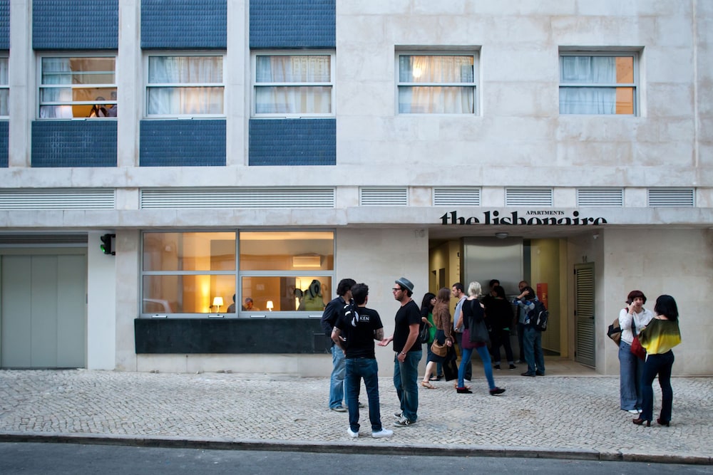 The Lisbonaire Apartments 2/49