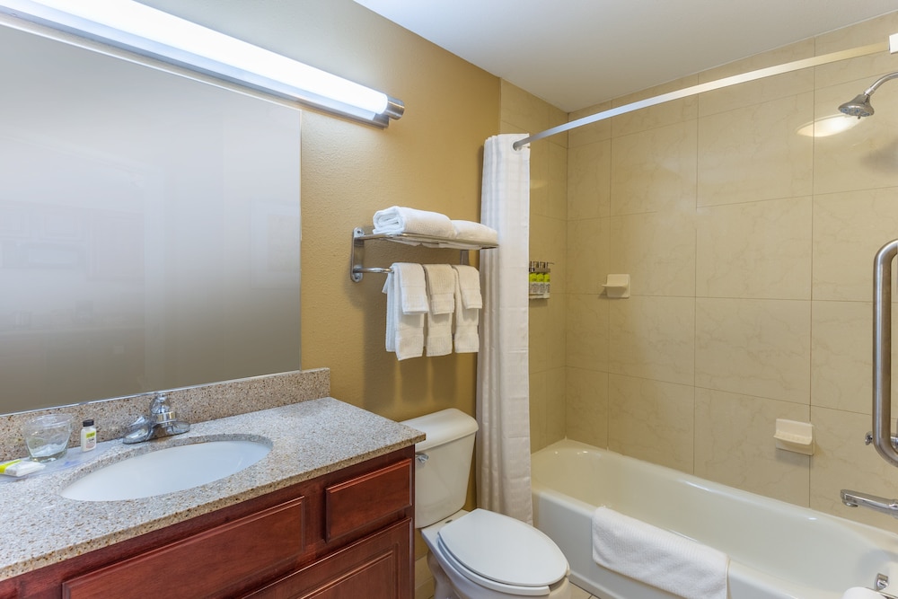 Candlewood Suites South Bend Airport, an IHG Hotel 10/48