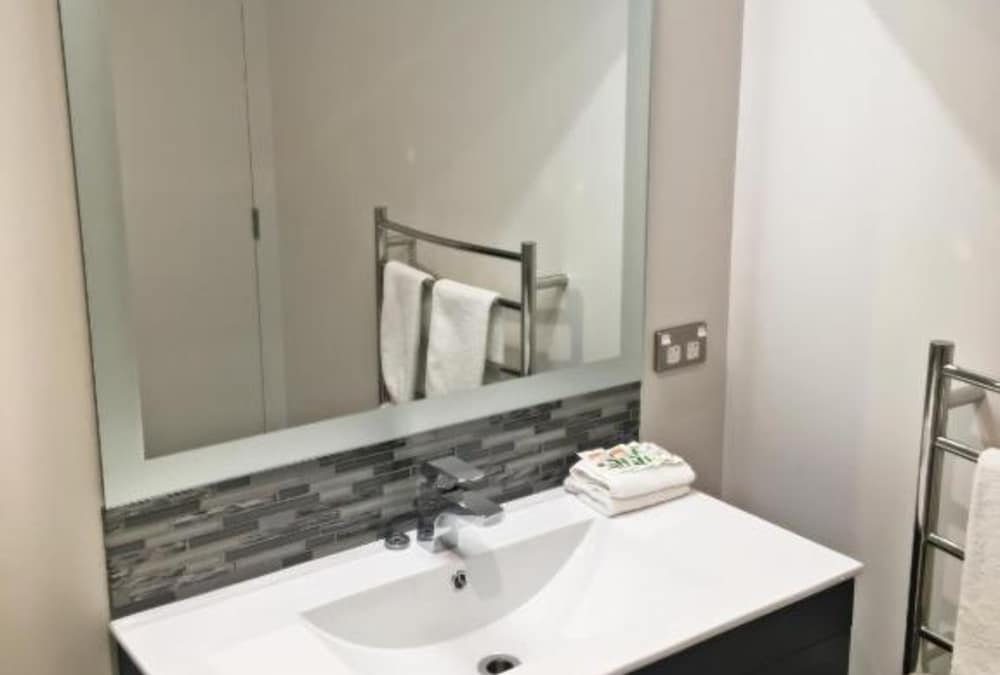 Leviathan Heritage Hotel Dunedin 62/66