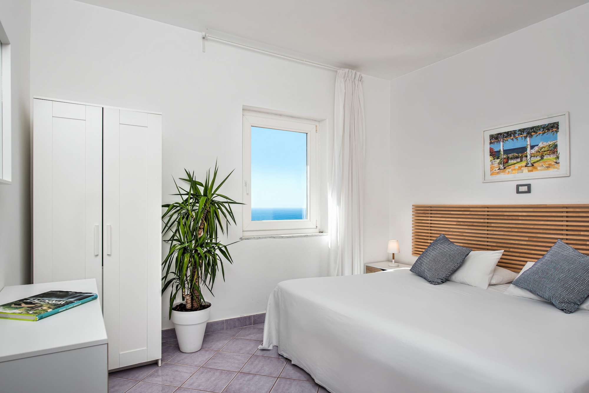 2 Bedrooms, Superior, Apartment, 2 Queen Beds, Sea View, 2 Sofa, Terrace