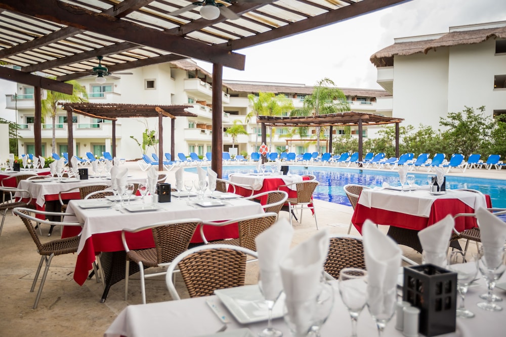 Bluebay Grand Esmeralda All Inclusive 30/50