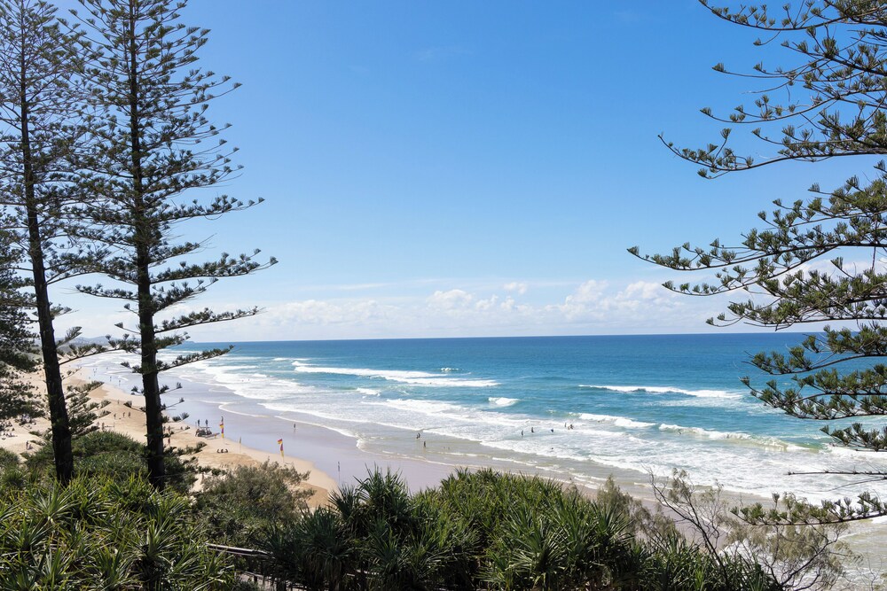 The Beach Retreat Coolum 70/74