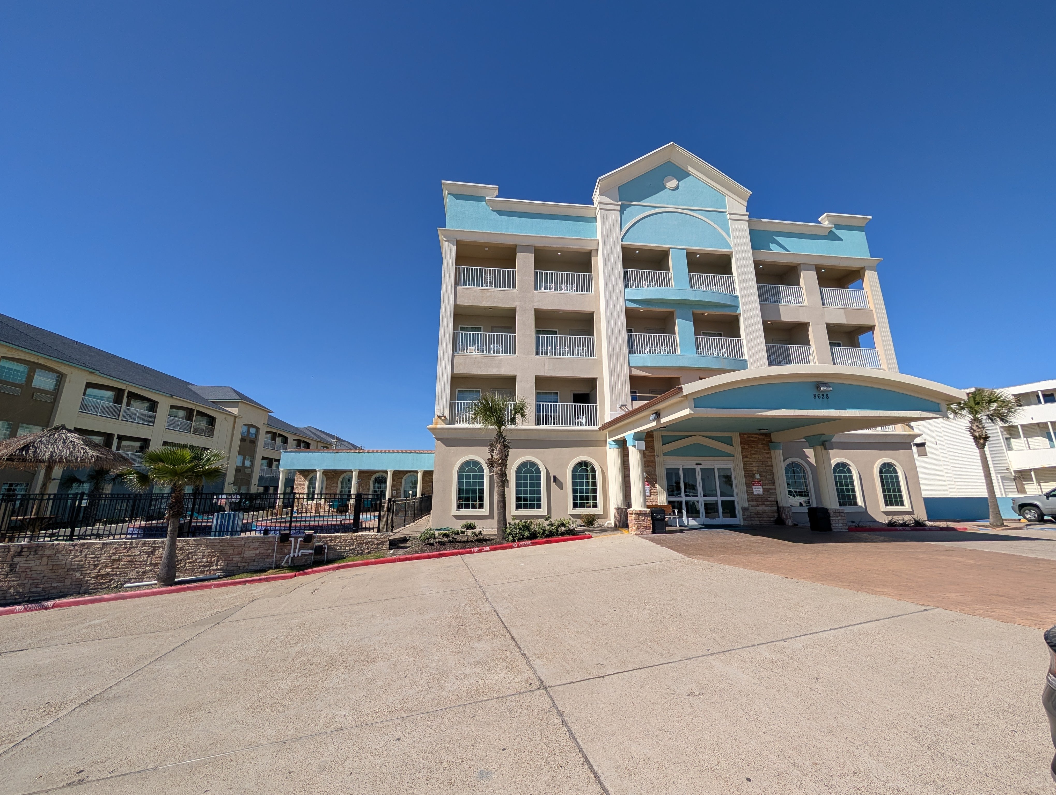 Holiday Inn Express Hotel And Suites Galveston West Seawall 58/64