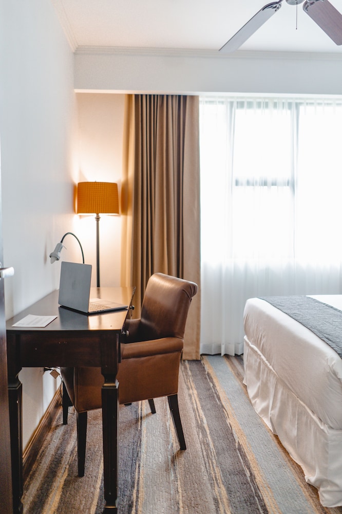 Kc Hotel San Jose 46/84