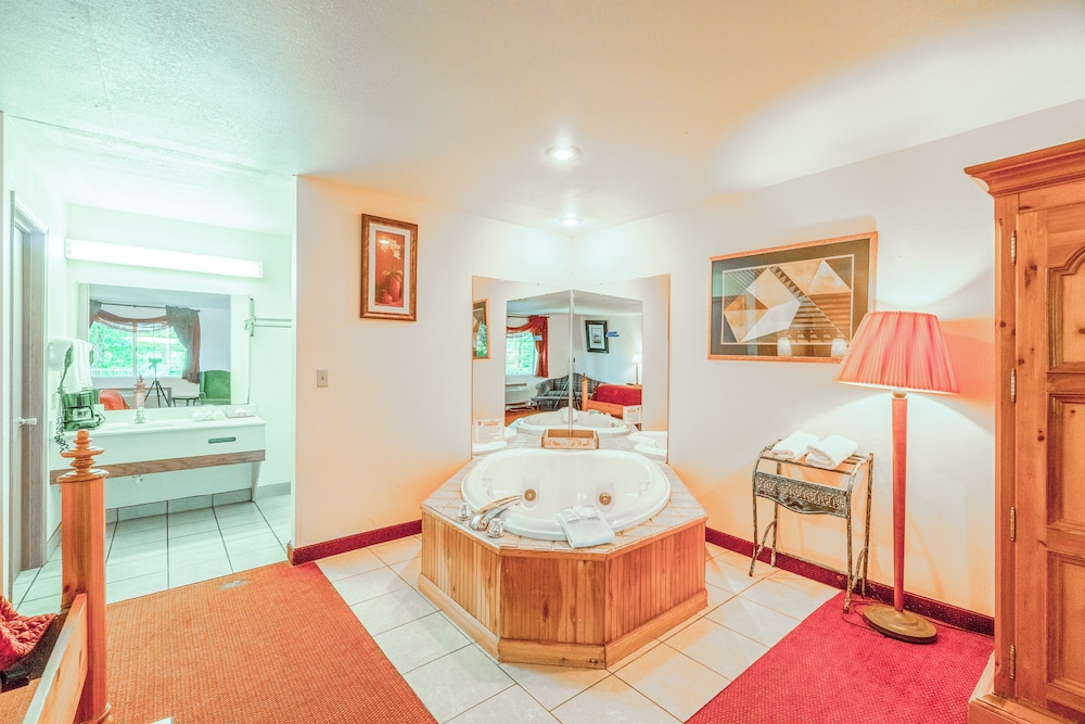 Hotel O Eureka Springs - Christ of Ozark Area 42/73