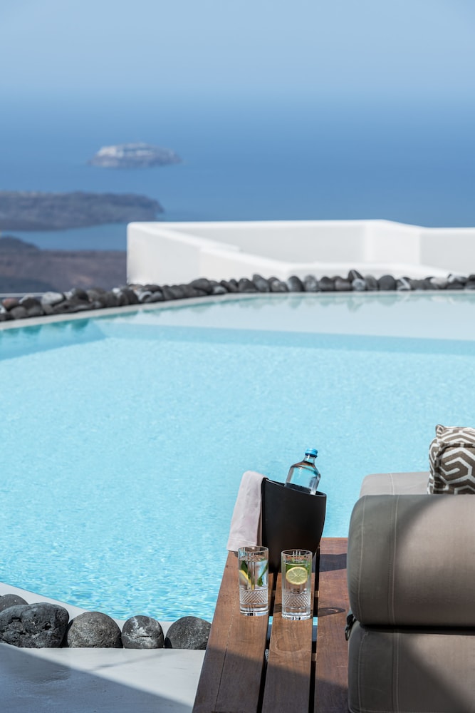 Akra Suites & Spa 44/50