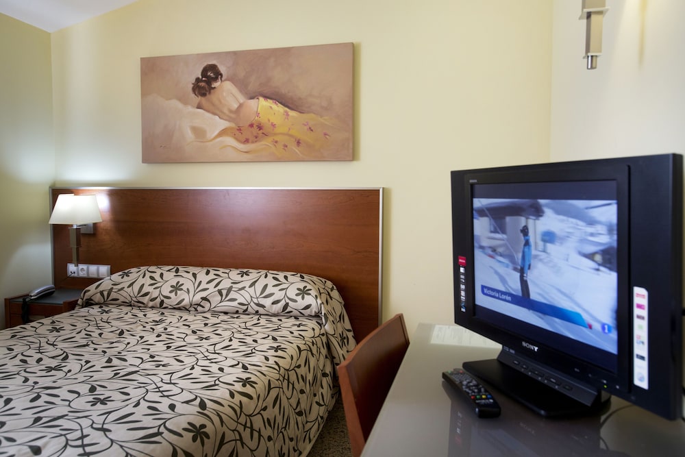 Hotel Marivella 27/34