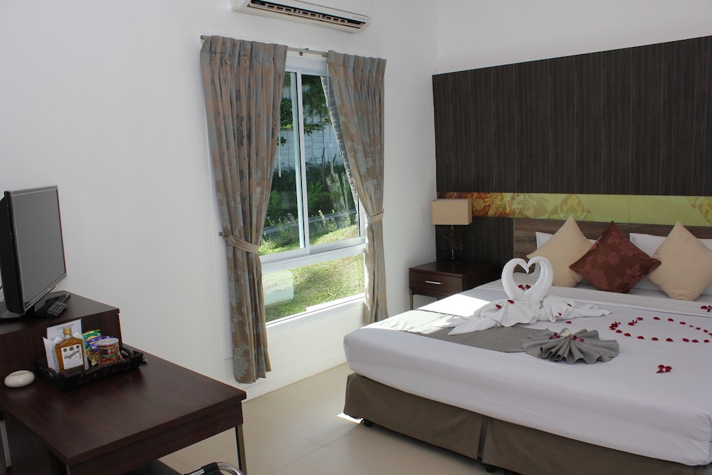 Room at AL'S LAEMSON RESORT, KOH SAMUI