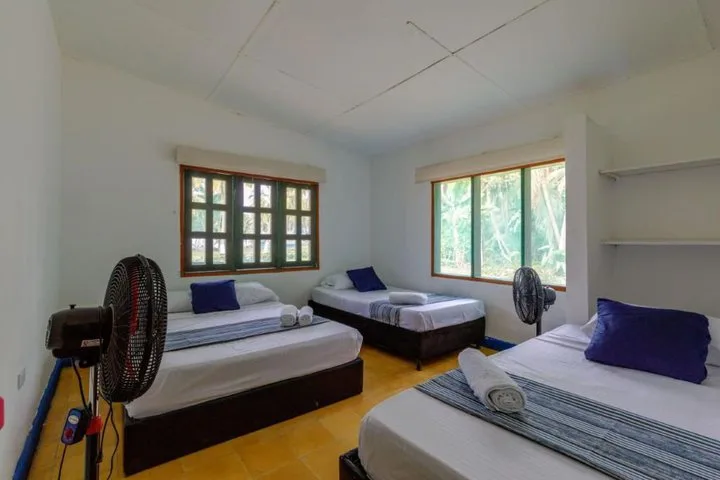 CASA DE CAMPO CASTILLETE 4/25