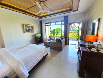 Deluxe, Double Bed, with View