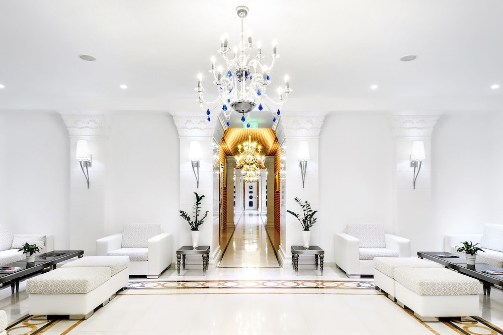 Pomegranate Wellness Spa Hotel 62/78