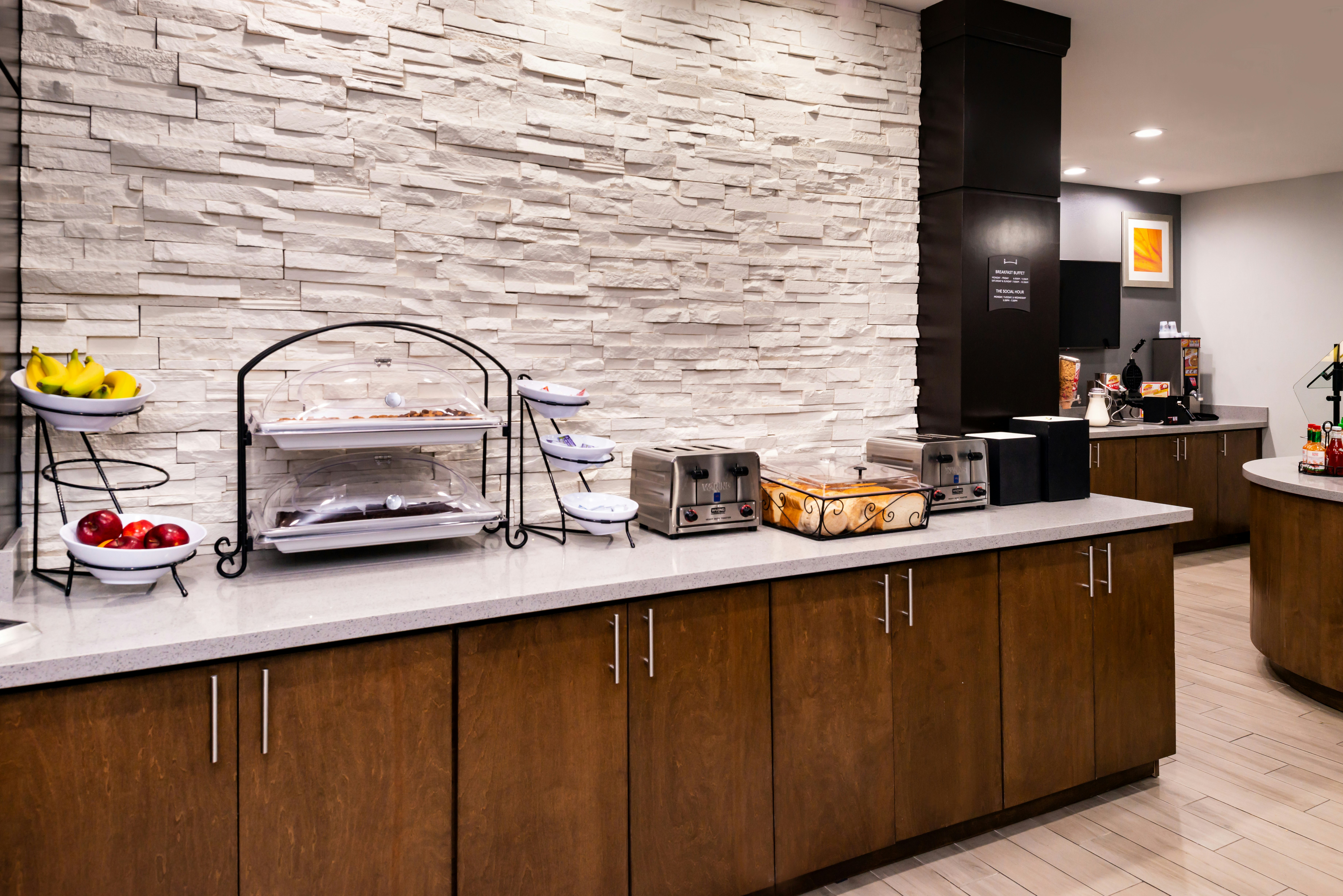 STAYBRIDGE SUITES LAKE CHARLES 13/48