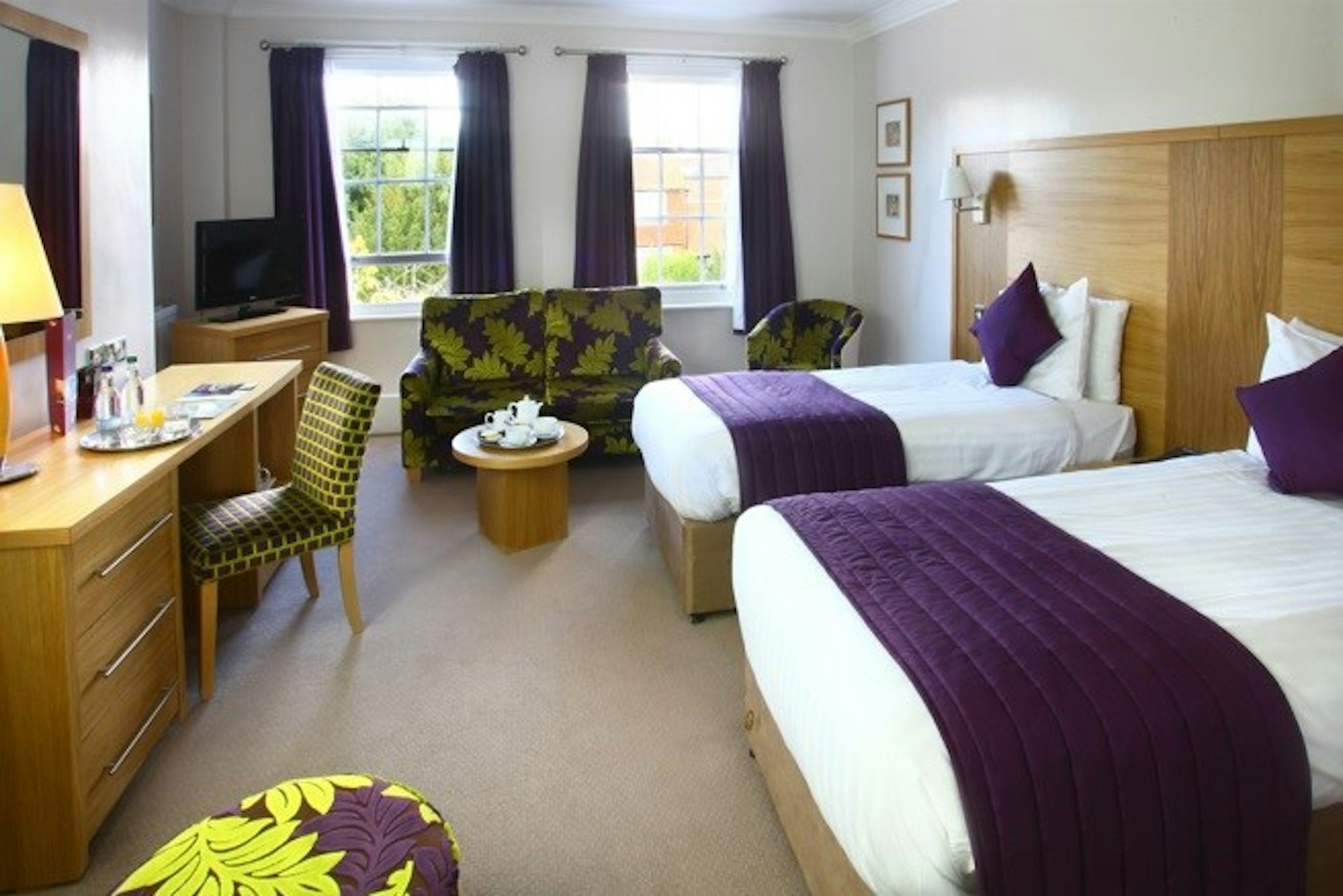Chequers Hotel 11/58