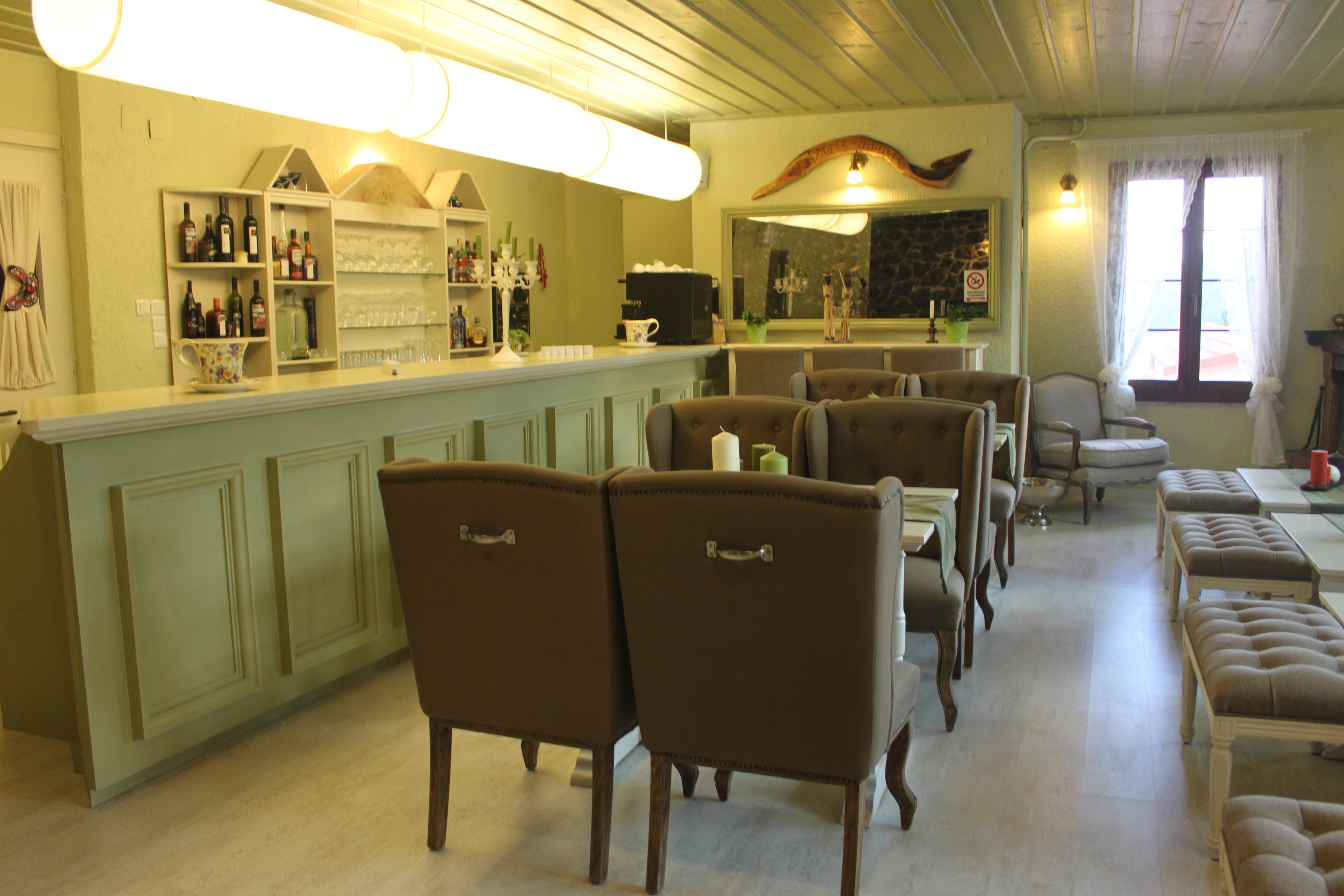 Boutique Hotel SKAMNOS 24/26