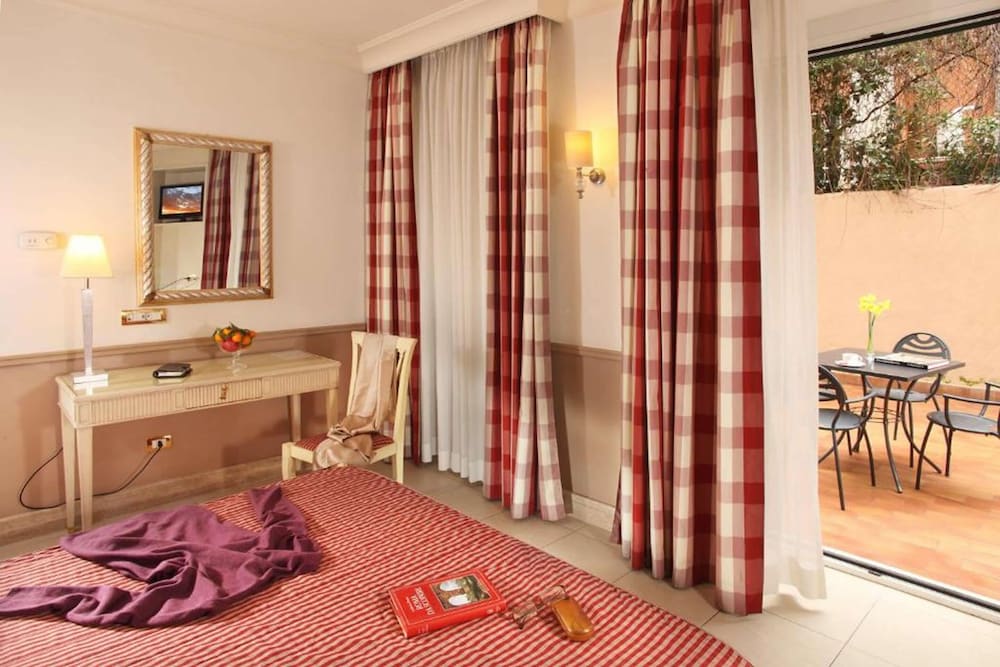 Villa Glori Hotel 34/52