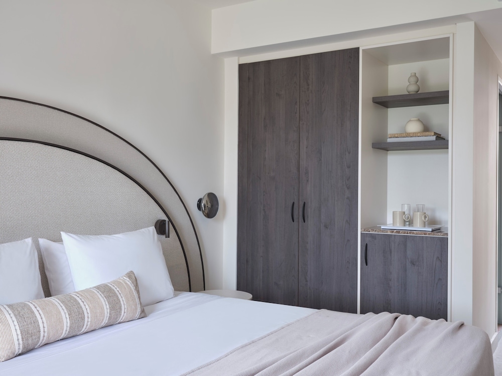 Atlantica Thalassa Hotel 14/44
