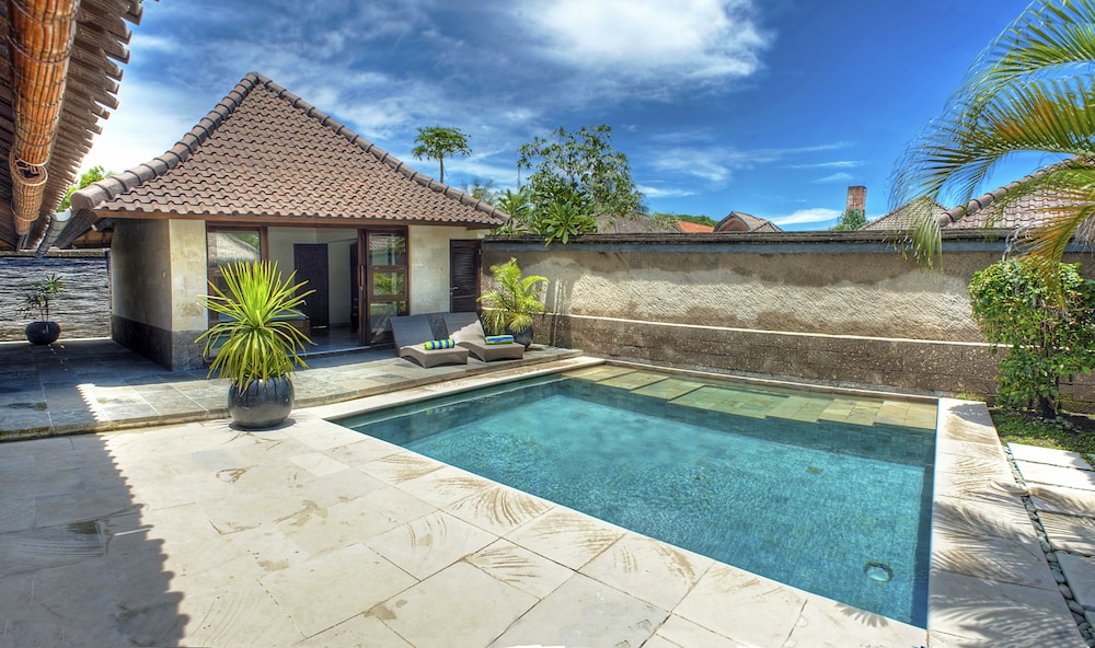 Gili Villas 5/58