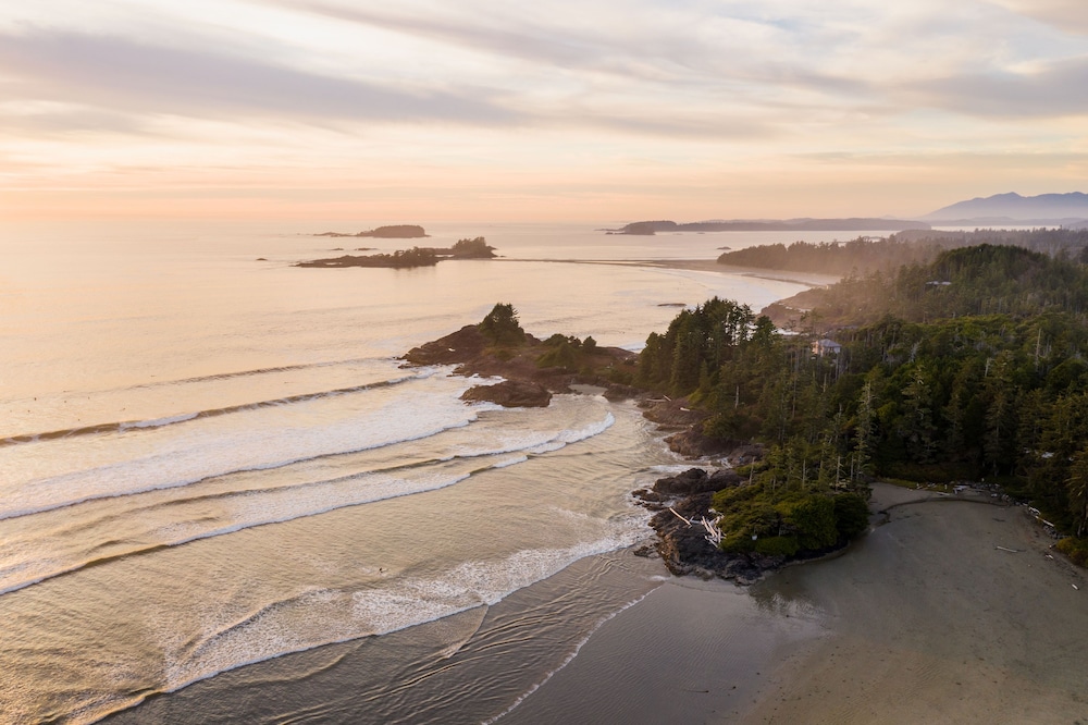 Cox Bay Beach Resort 59/68