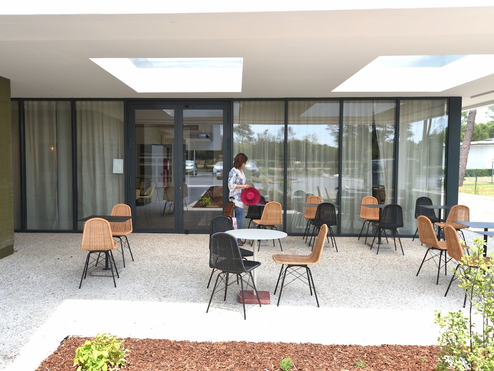 Ibis Styles Arcachon Gujan-Mestras 25/48