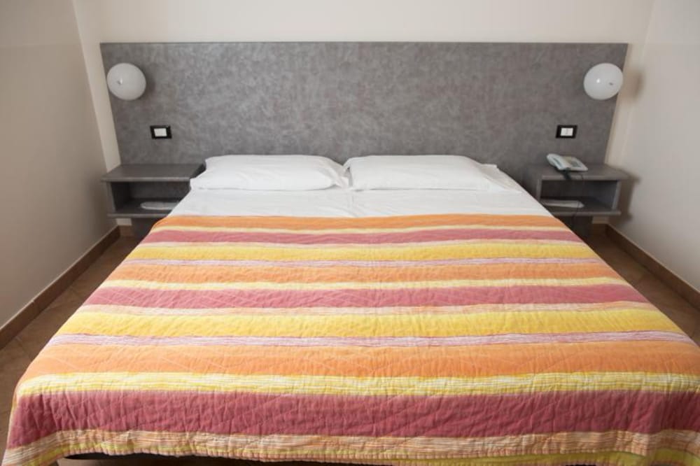 Autohotel 24/57