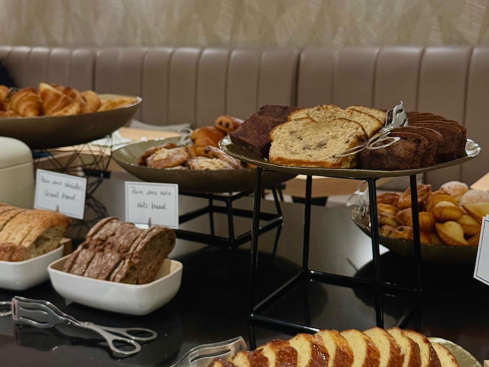 Mercure Paris Arc de Triomphe Wagram 26/46