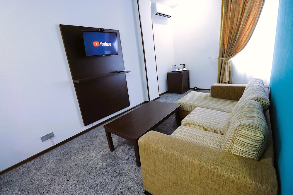 Crossway Hotel Baku 41/60