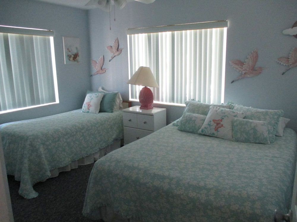 Sea Club I Beach Resort 22/66