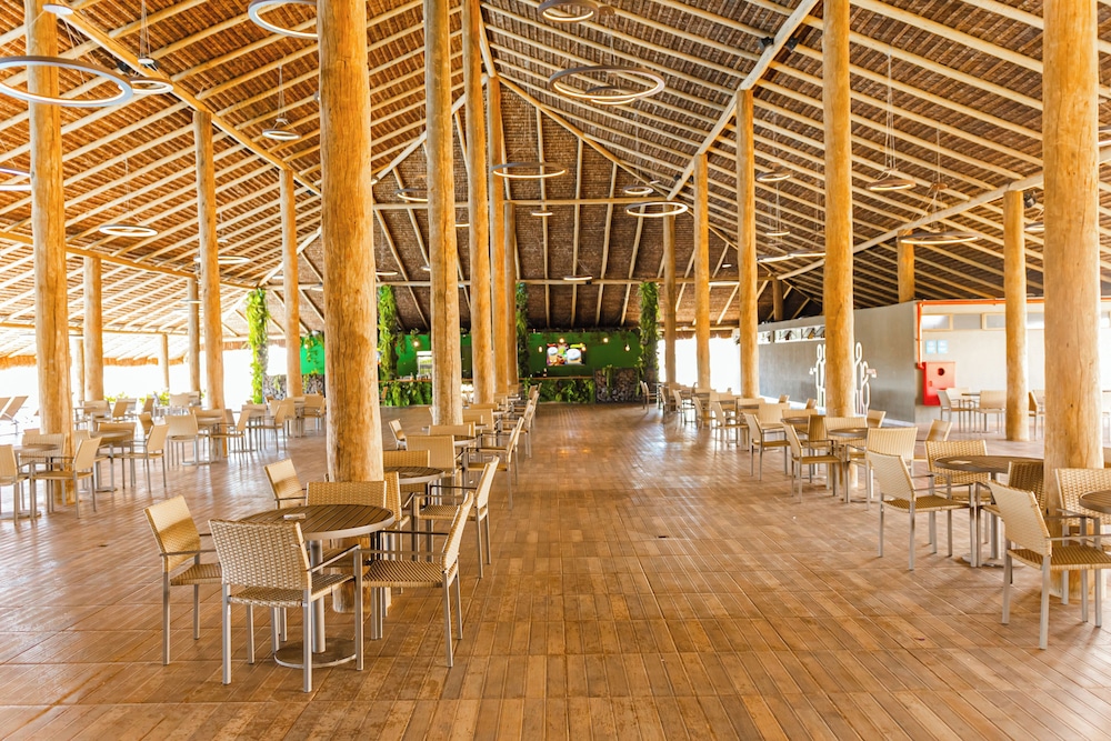 Taua Hotel e Convention Alexania 27/44