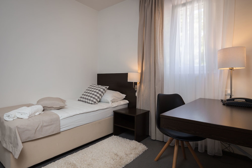 Villas Arausana Antonina 28/71