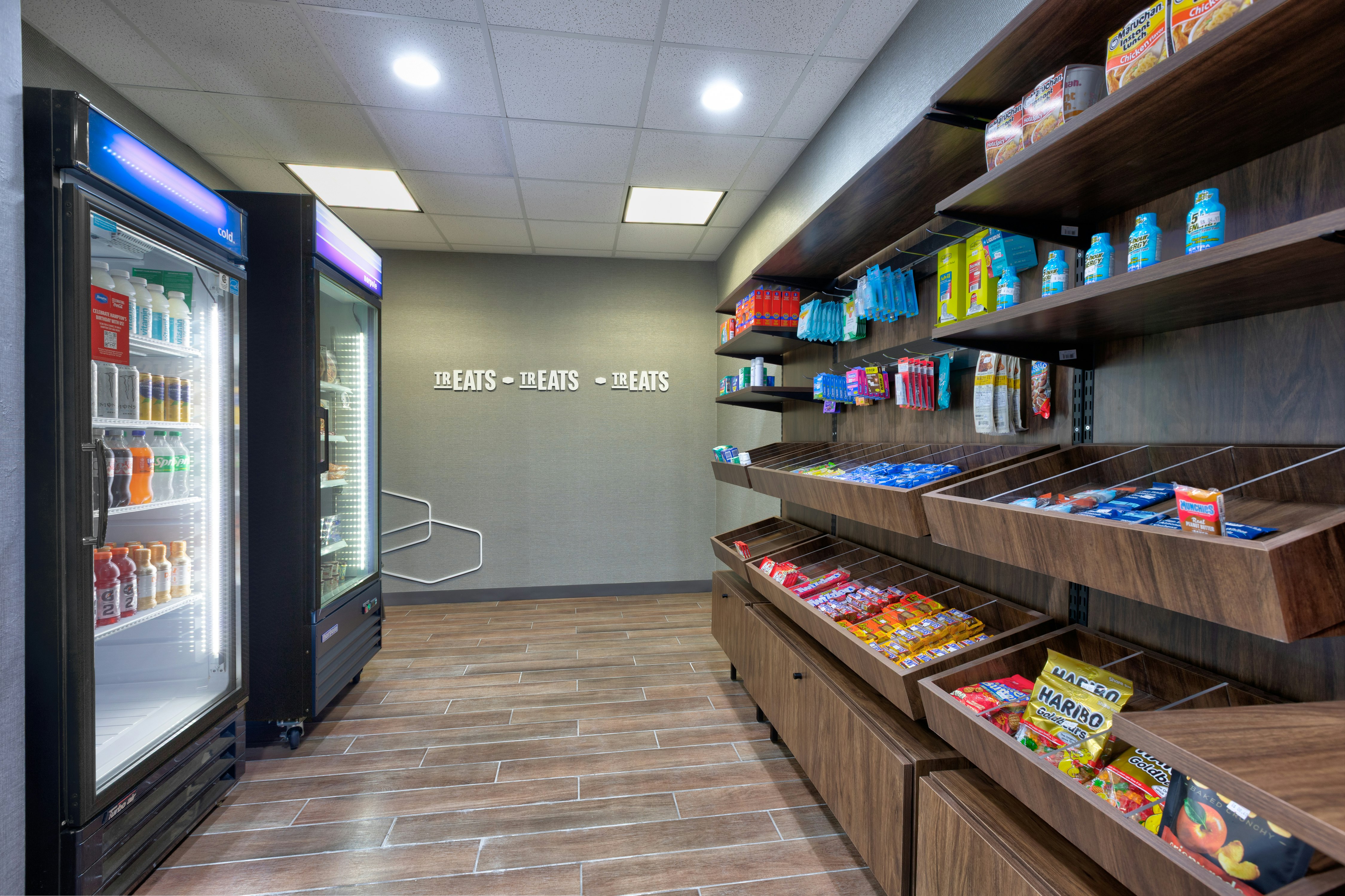 Hampton Inn and Suites Corsicana 60/62