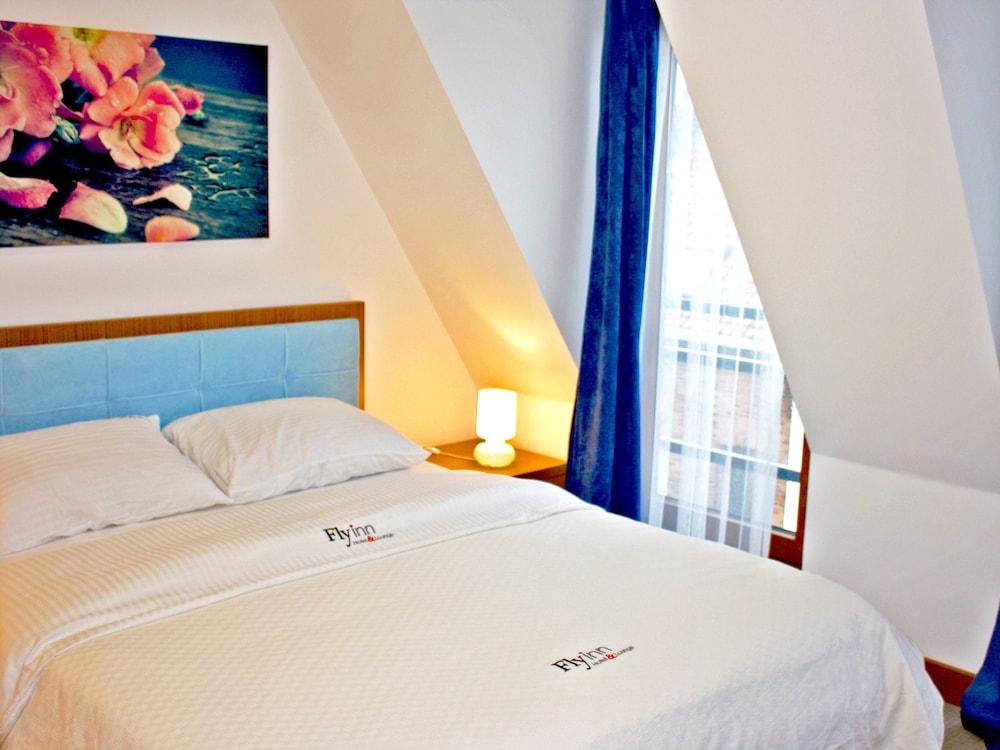 Fly Inn Hotel Brussels Airport 10/45
