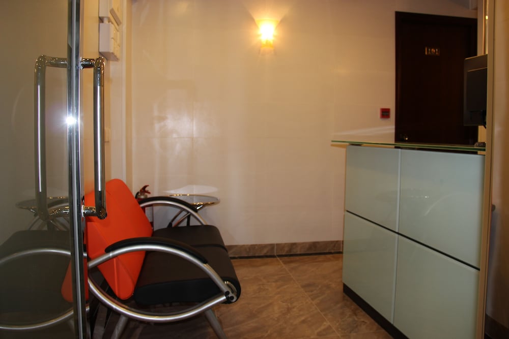 Comfort Guest House 12/50