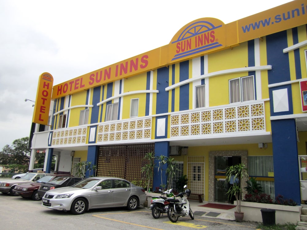 Sun Inns Hotel Equine Seri Kembangan 43/44