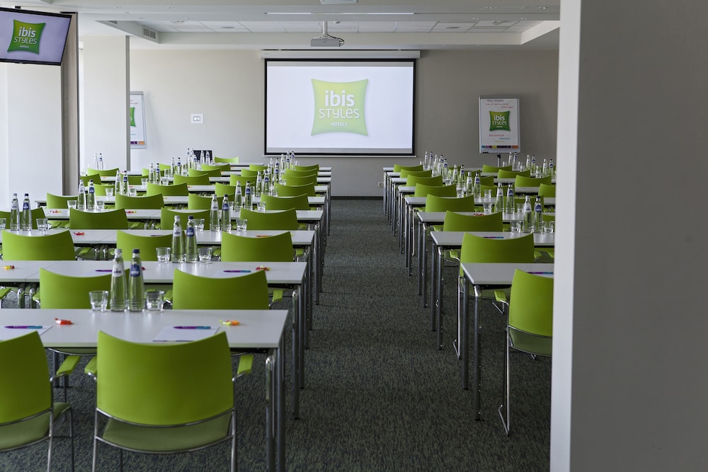 Ibis Styles Zeebrugge 67/79
