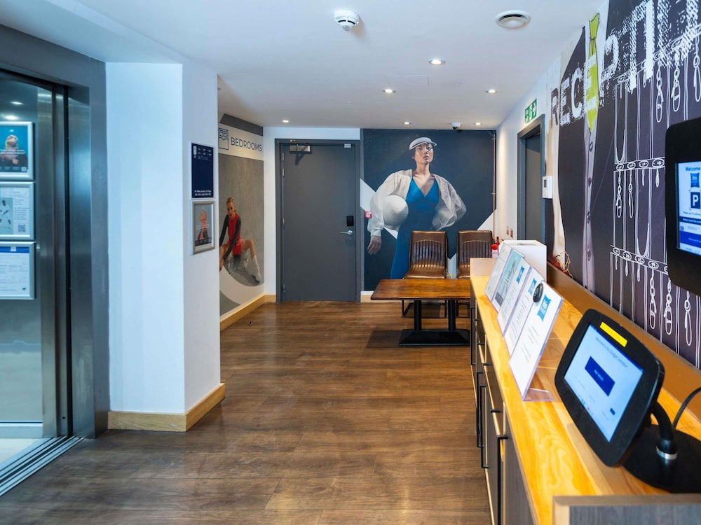 ibis budget Swindon 42/50