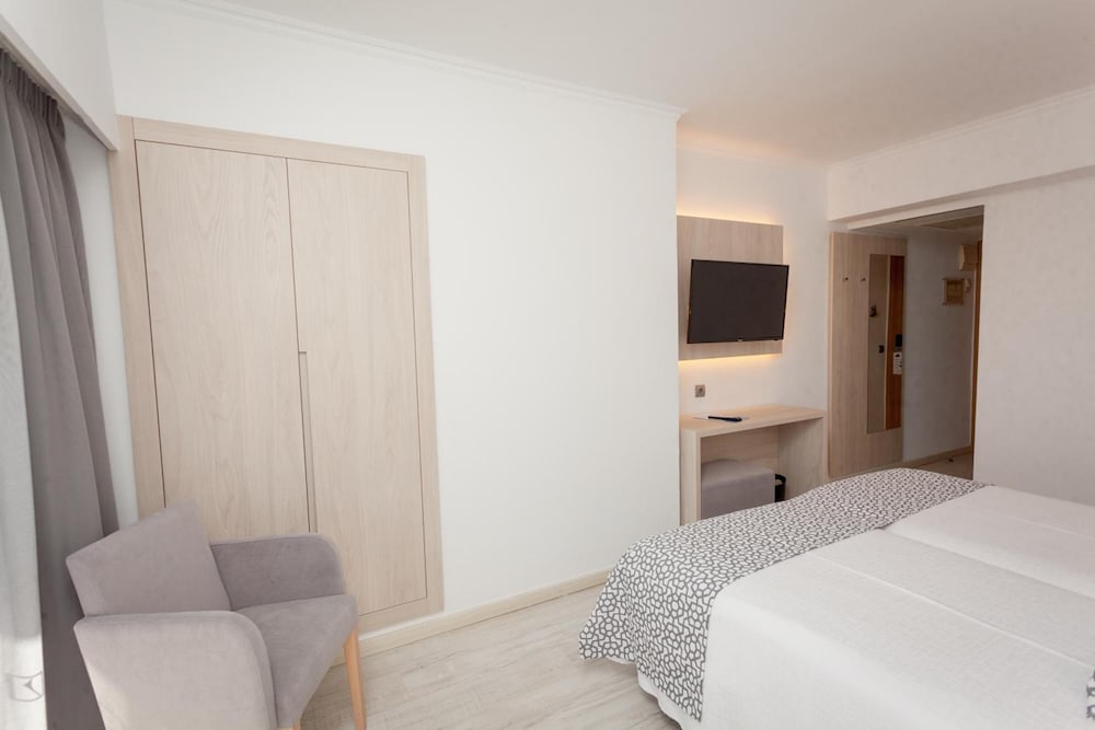 Hotel Timor 10/44