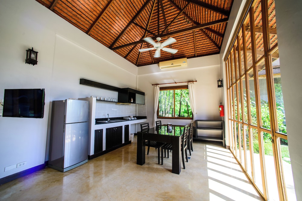 Bor Saen Villa And Spa 51/73