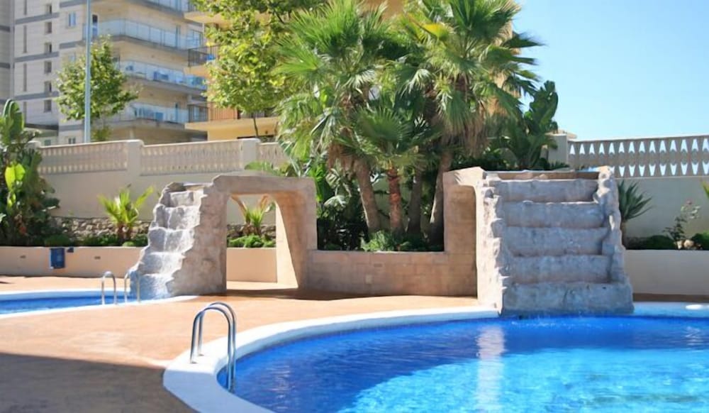 TURQUESA BEACH APARTMENTS 16/18