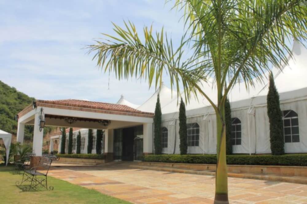 Hotel San Juan Internacional Ex Ramada Bucaramanga 1/67