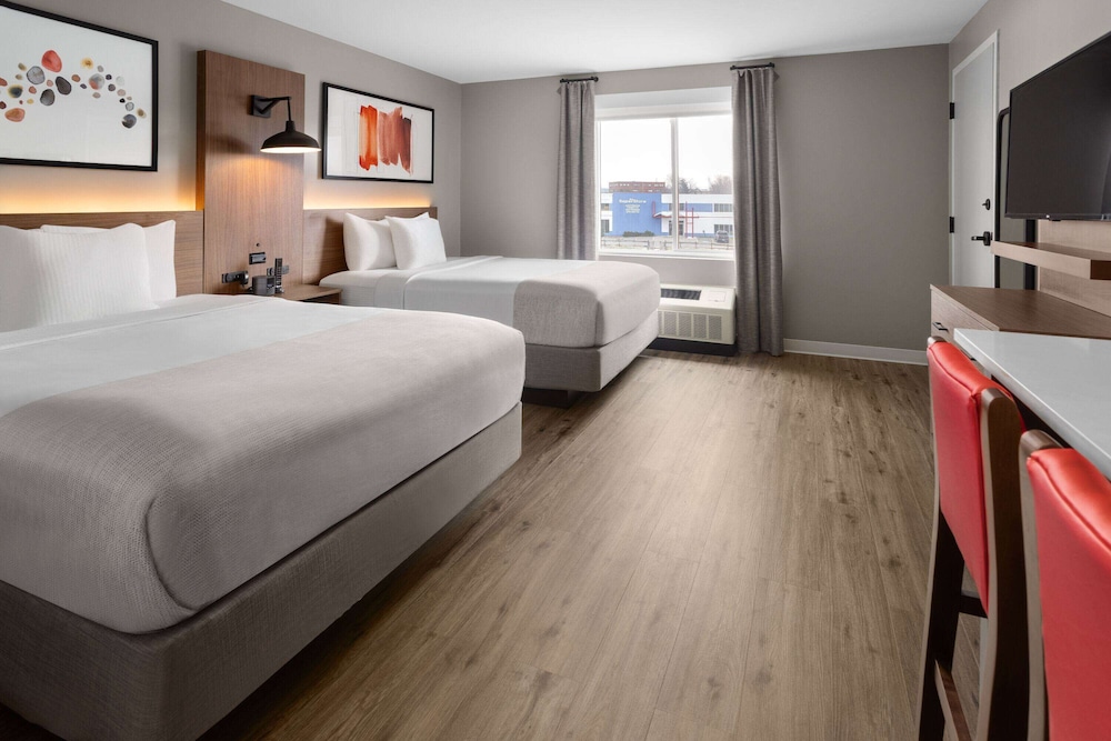 Hawthorn Extended Stay by Wyndham Williston/Burlington 11/38