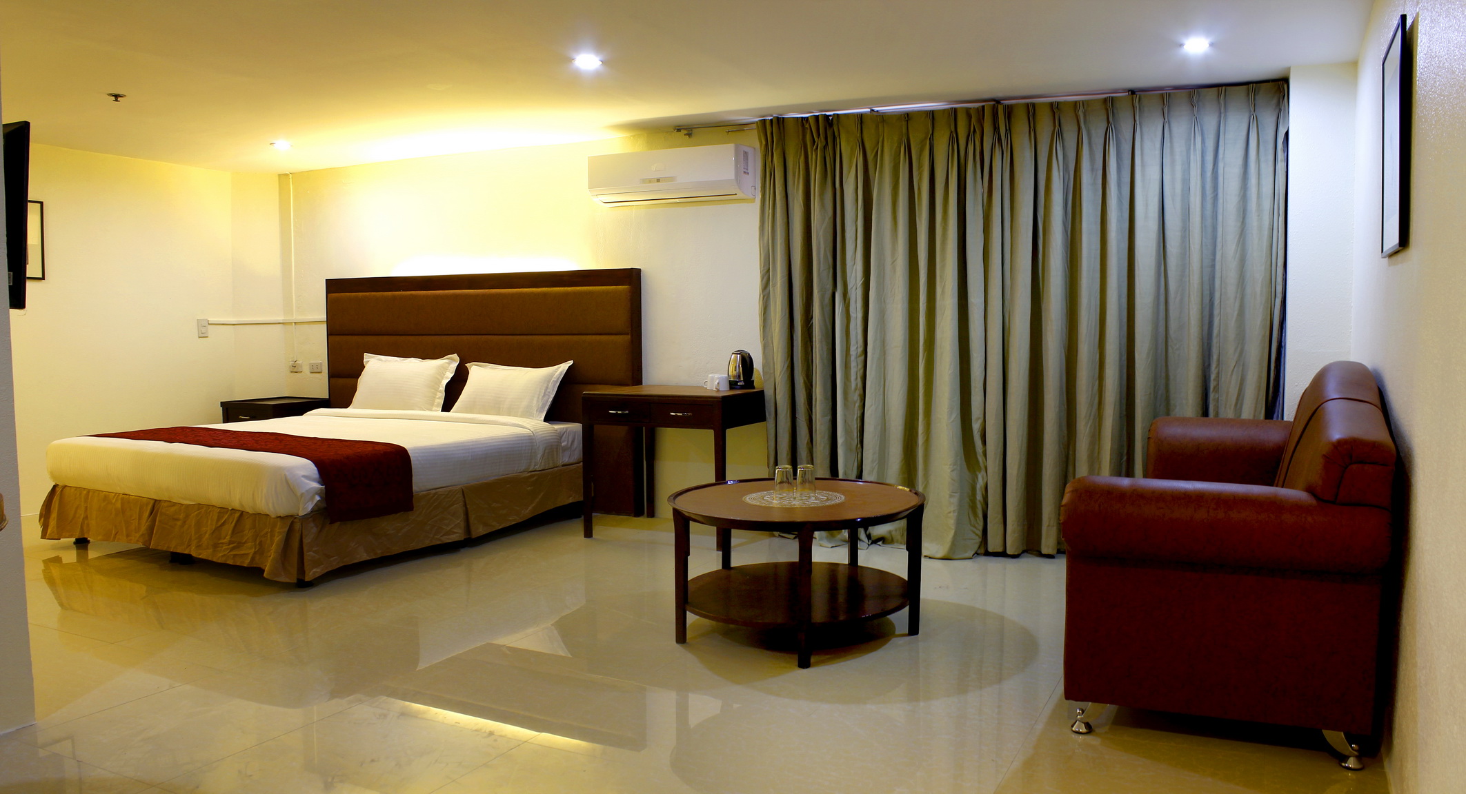 Chinatown Lai Lai Hotel 6/67