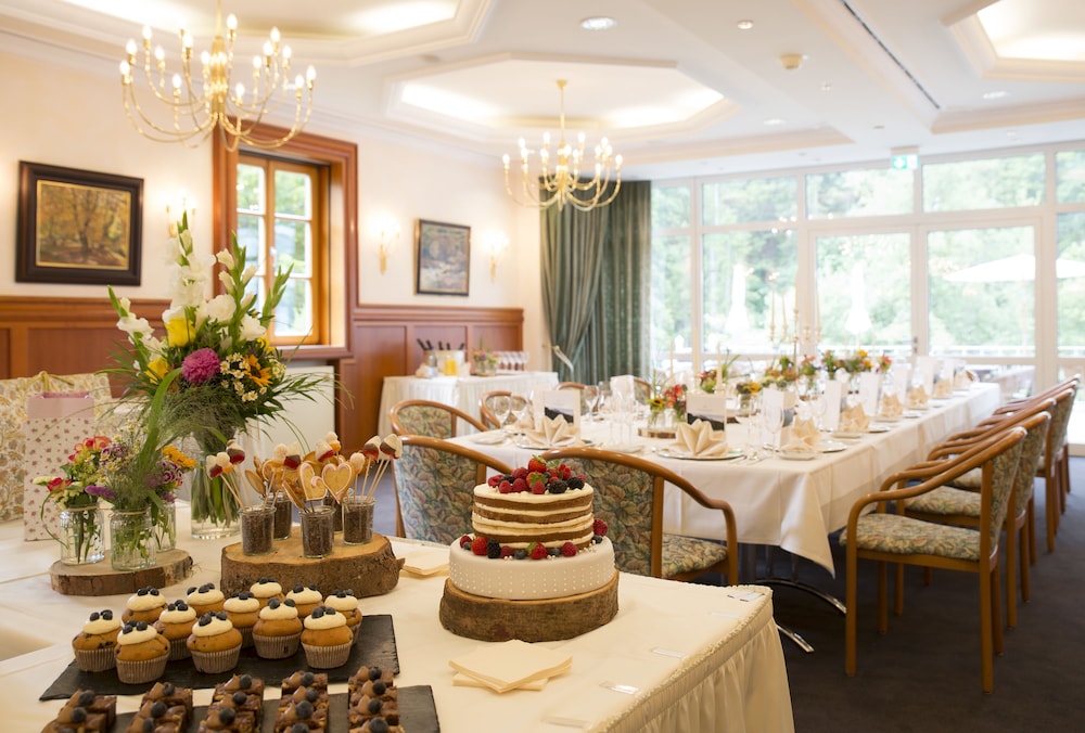 HOTEL AM BADERSEE 54/64