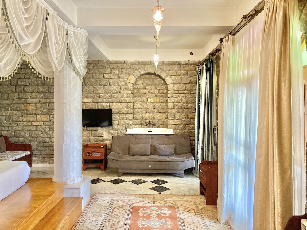 Portofino Boutique Hotel 30/50