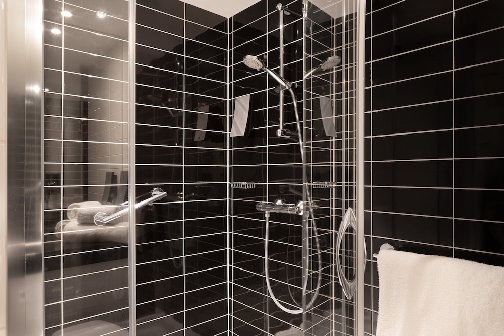 Holiday Inn Express Toulon Est 32/60