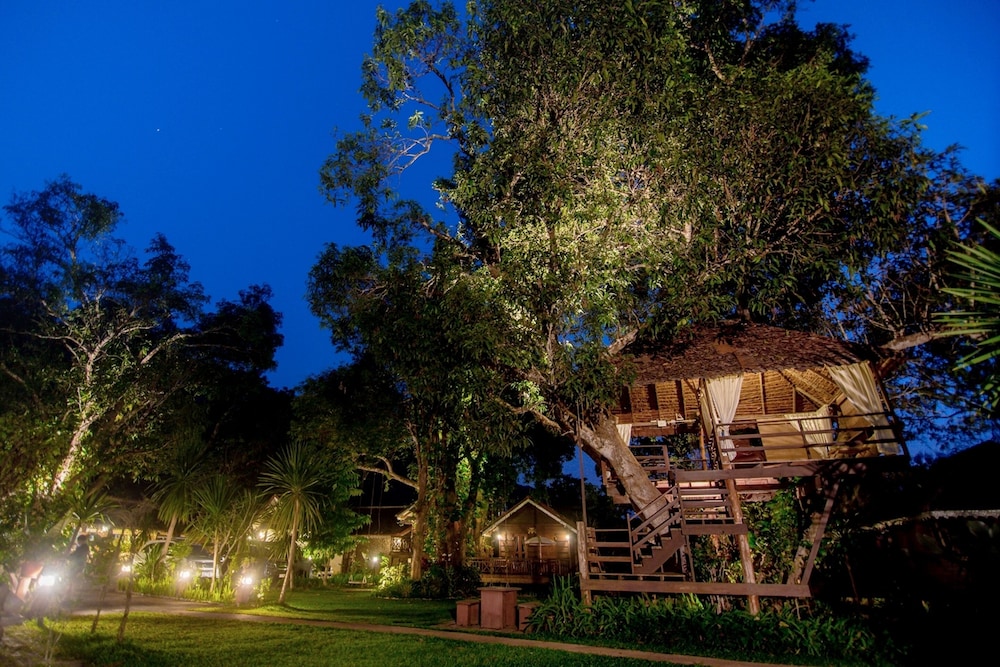 Banviewnam Camping & Resort 10/50